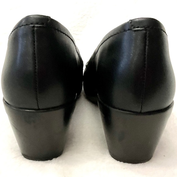 Clarks Black Ultimate Collection Emily Ruby Block-Heel Comfort Pumps size 9M - Picture 7 of 12